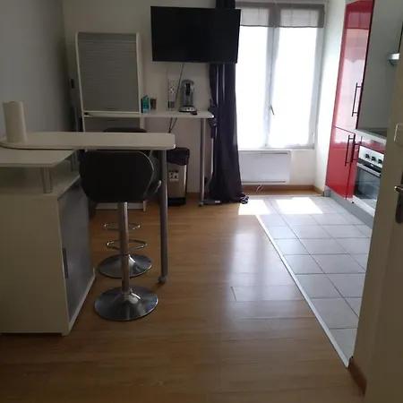 Apartment Avec Belles Prestations Centre Avec Box Fibre Brest